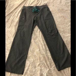 Figs Kade Cargo Scrub Pant
